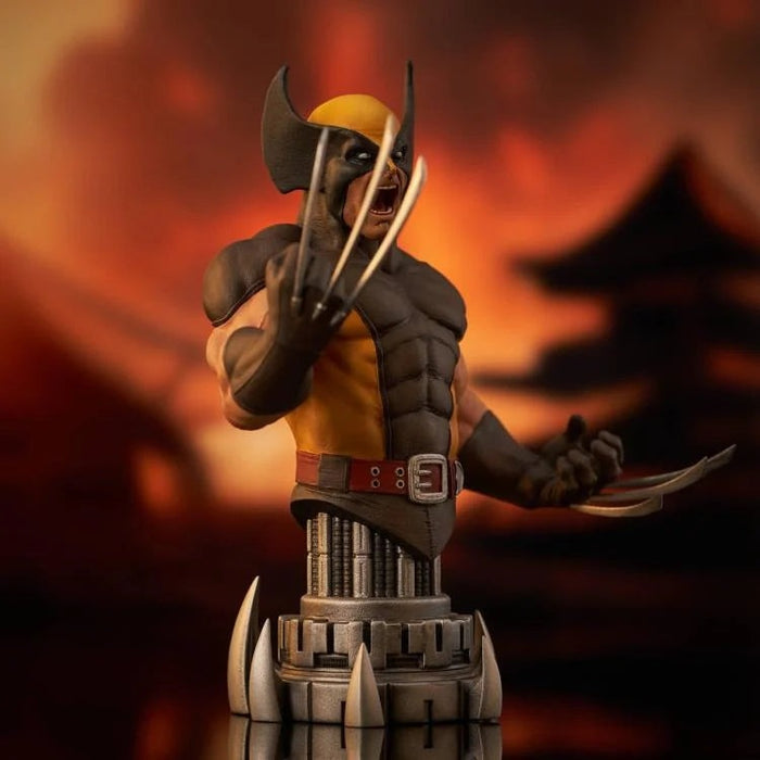 Diamond Select Toys Marvel's Wolverine (Brown Suit) 1/7 Scale Limited Edition Bust
