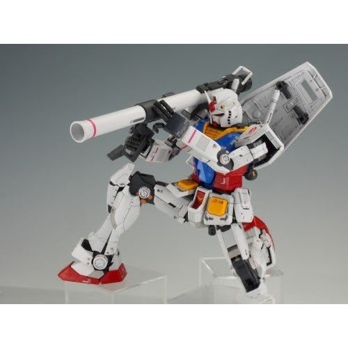 Mobile Suit Gundam: MG 1/100 RX-78-2 Gundam Ver. 3.0