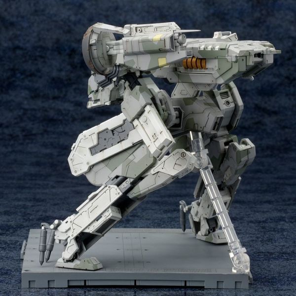 Metal Gear Solid 4 Guns of the Patriots: 1/100 Scale Metal Gear Rex [MGS4 Battle Damage Ver.]