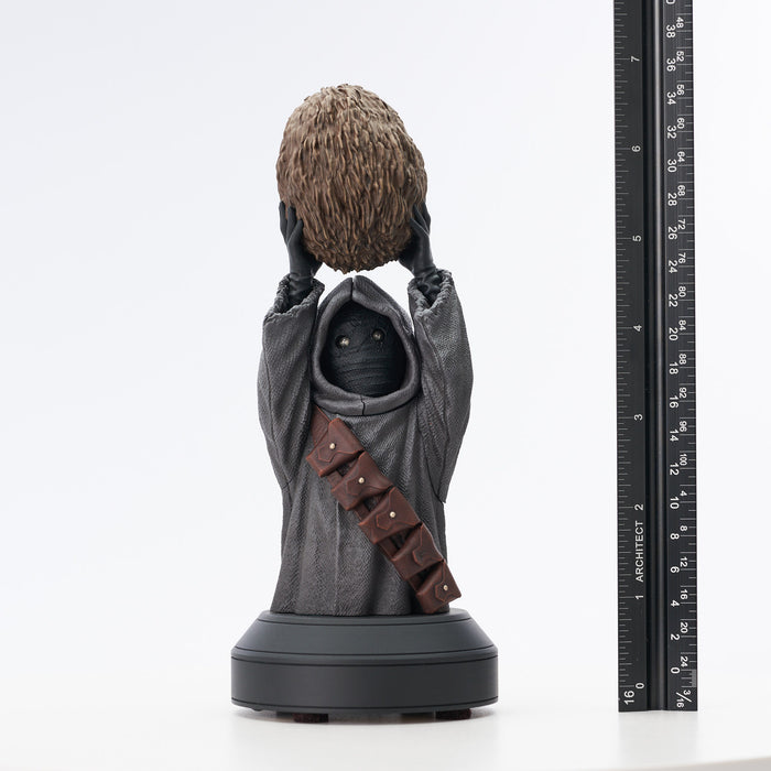 Diamond Select Toys Gentle Giant Star Wars Offworld Jawa 1:6 Scale Mini-Bust
