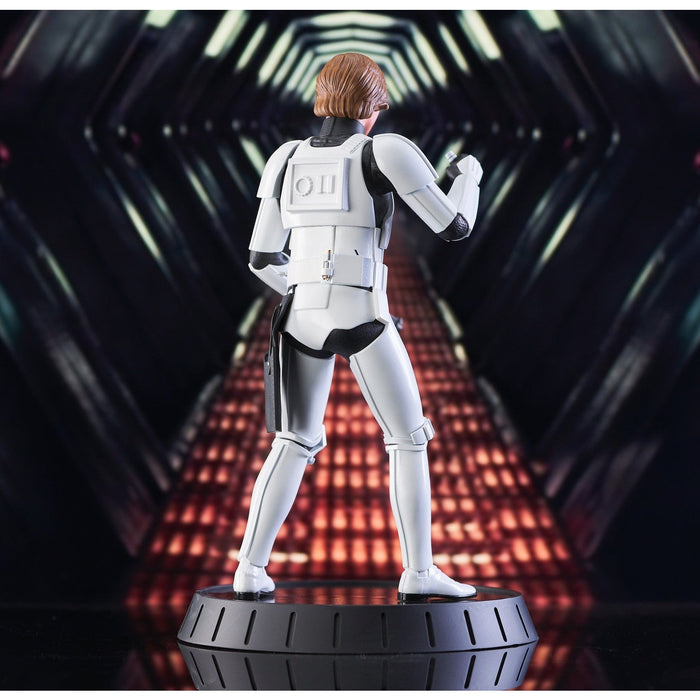 Diamond Select Toys Milestones Star Wars Luke Skywalker In Stormtrooper Disguise 1:6 Scale Statue