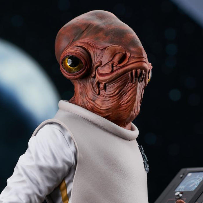Diamond Select Toys Gentle Giant Star Wars Return of the Jedi Milestones Admiral Ackbar 1:6 Scale Statue